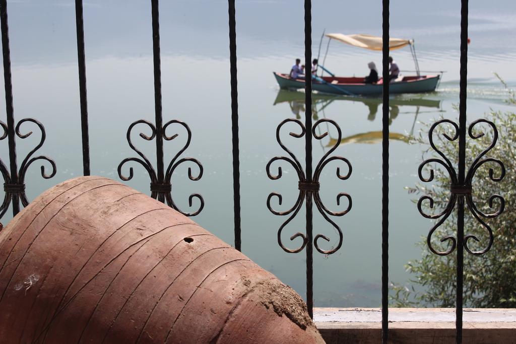 Faik Bey Konagi Bed & Breakfast Golyazi Dış mekan fotoğraf
