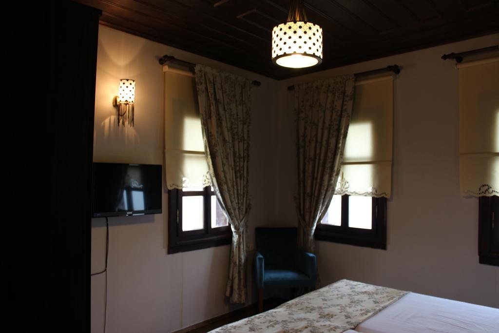 Faik Bey Konagi Bed & Breakfast Golyazi Oda fotoğraf
